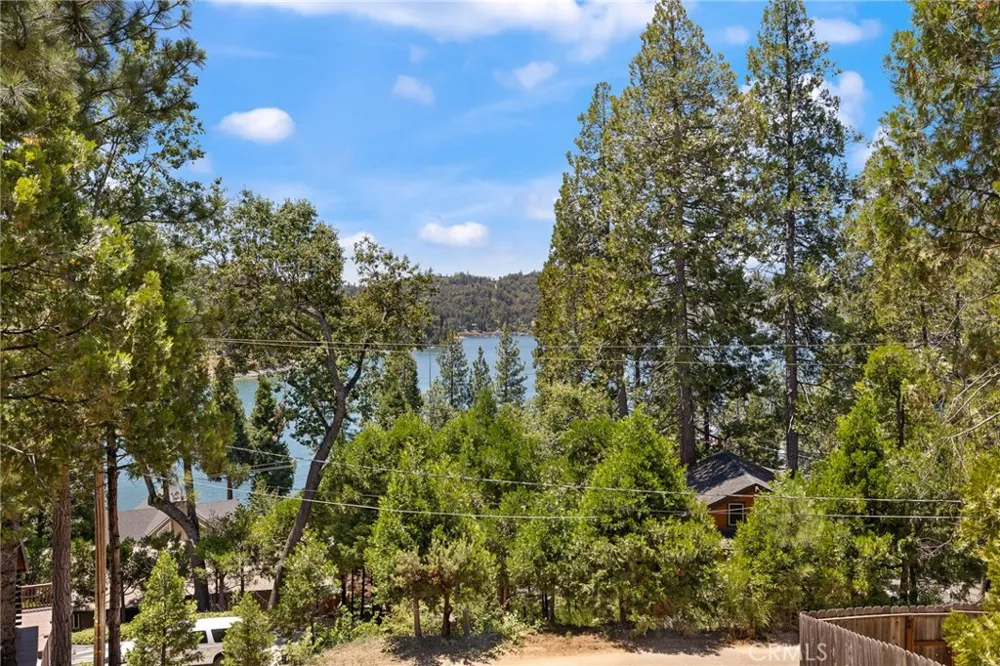 39165 Ski Slope Bass Lake, CA 93604
