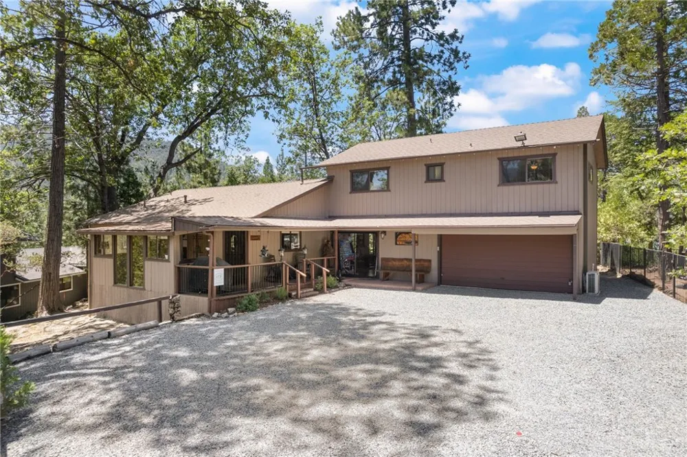 39165 Ski Slope Bass Lake, CA 93604