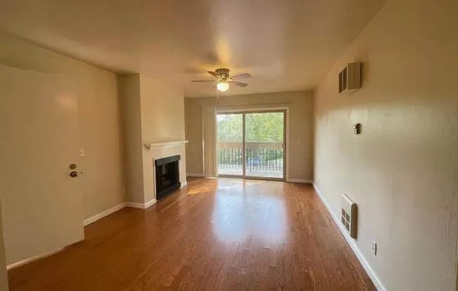 4106 Golden Oaks Lane Monterey, CA 93940