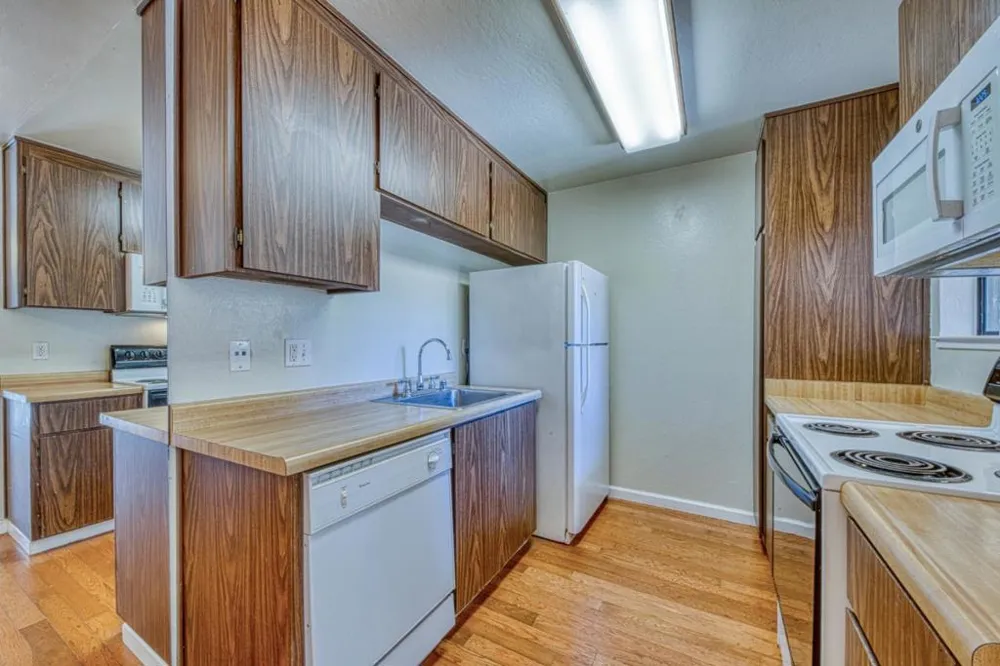 4106 Golden Oaks Lane Monterey, CA 93940