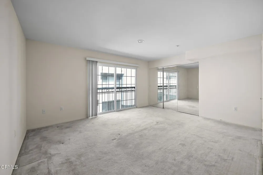 530 W Stocker #206 Glendale, CA 91202