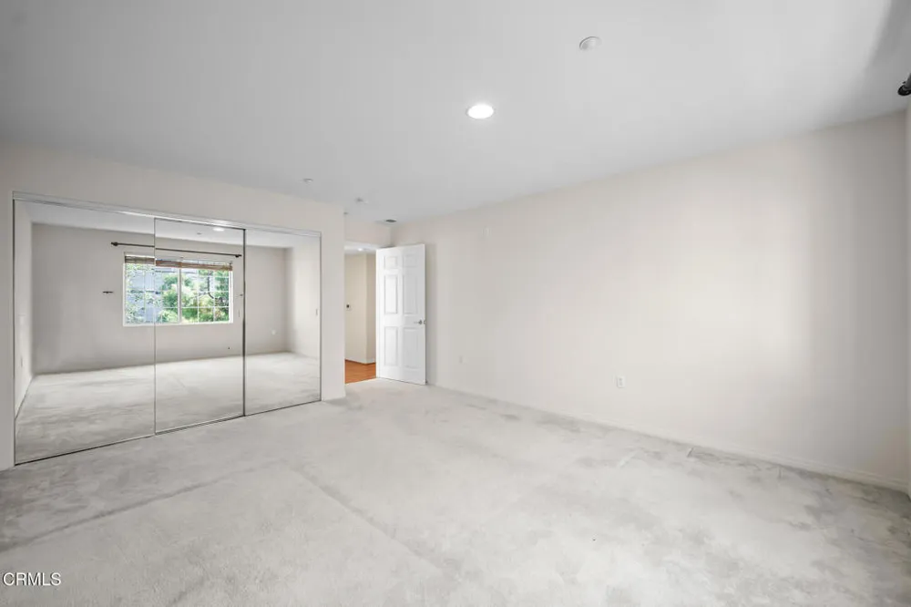 530 W Stocker #206 Glendale, CA 91202
