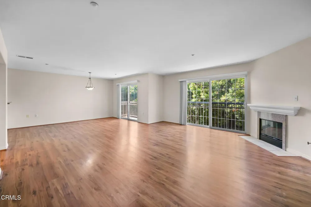 530 W Stocker #206 Glendale, CA 91202