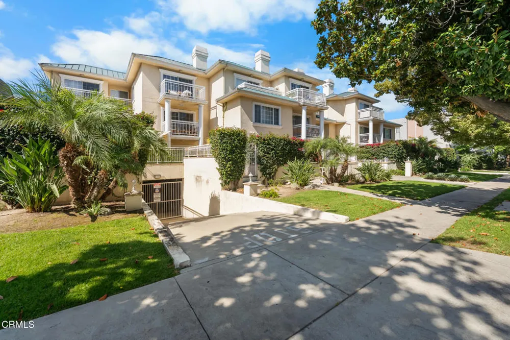 530 W Stocker #206 Glendale, CA 91202