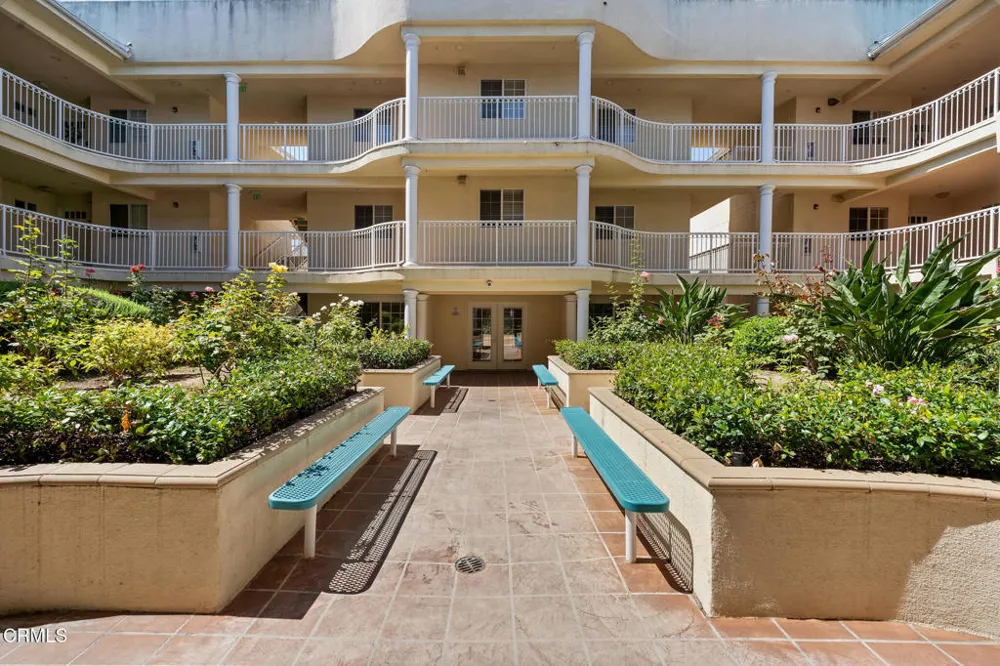 530 W Stocker #206 Glendale, CA 91202