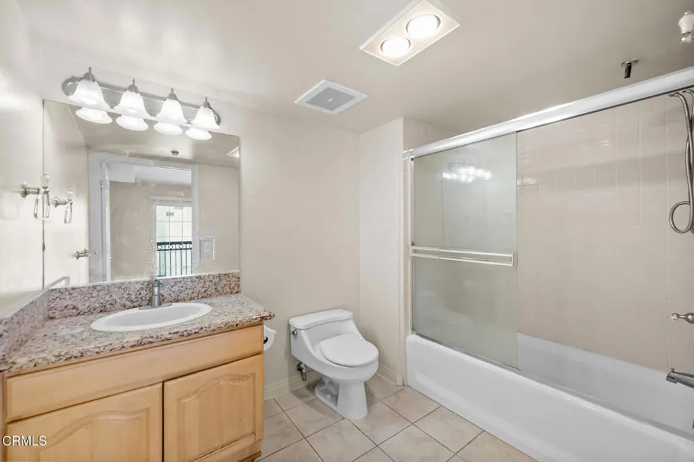 530 W Stocker #206 Glendale, CA 91202