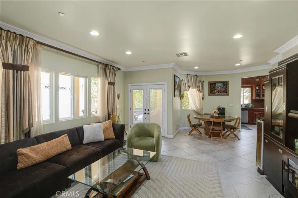 604 Sparks Burbank, CA 91506