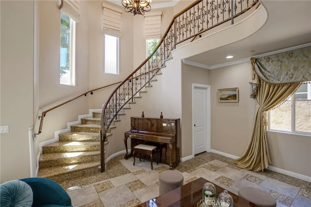 604 Sparks Burbank, CA 91506