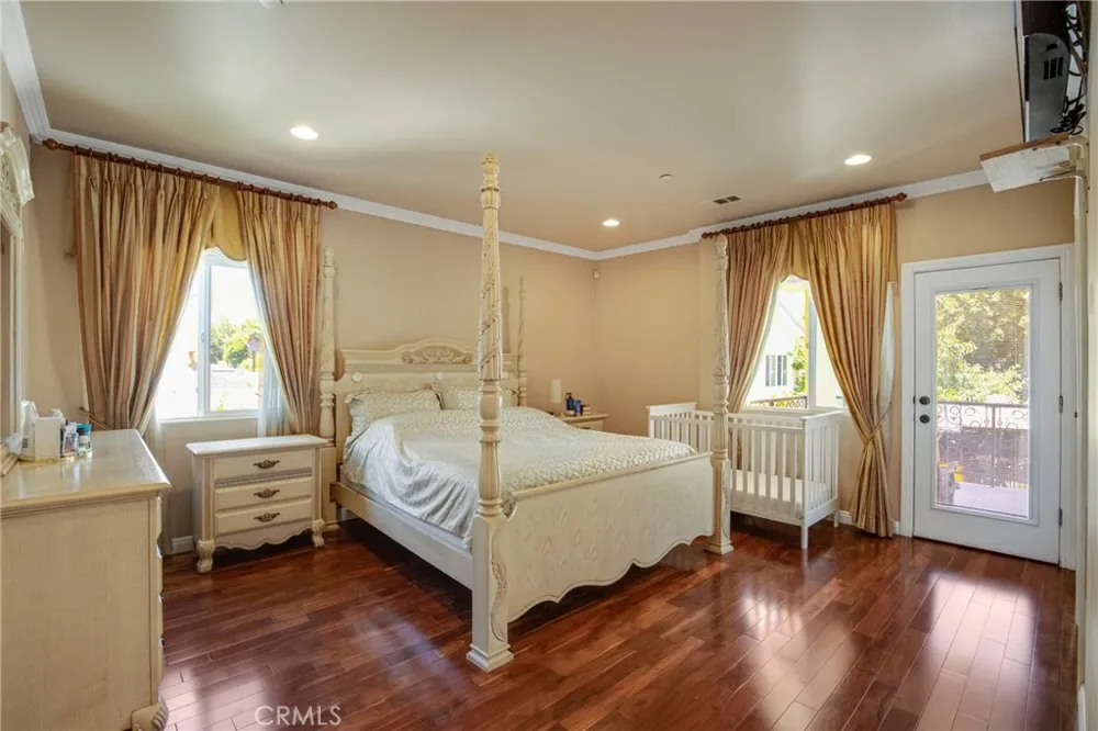 604 Sparks Burbank, CA 91506