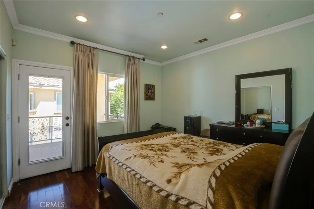 604 Sparks Burbank, CA 91506