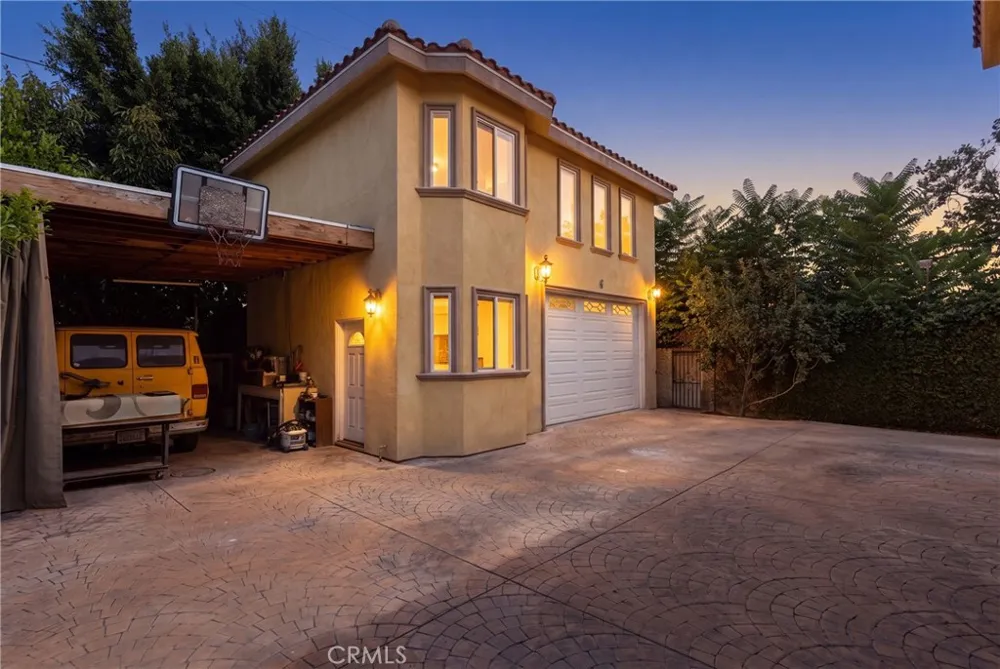 604 Sparks Burbank, CA 91506