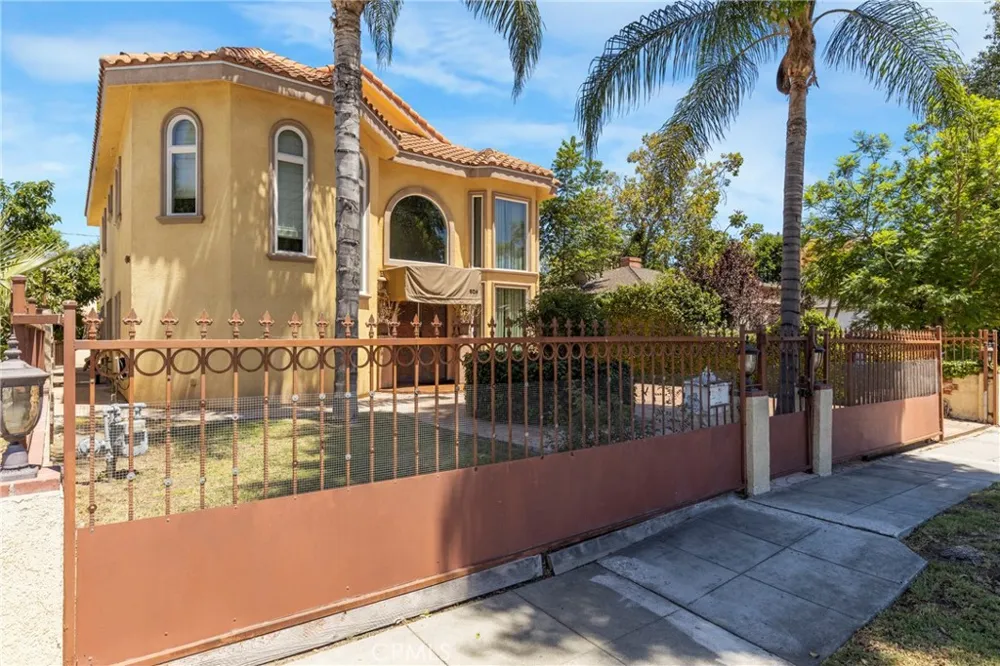 604 Sparks Burbank, CA 91506
