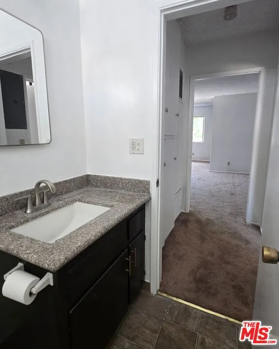 2219 S Crenshaw Boulevard #5 Los Angeles, CA 90016