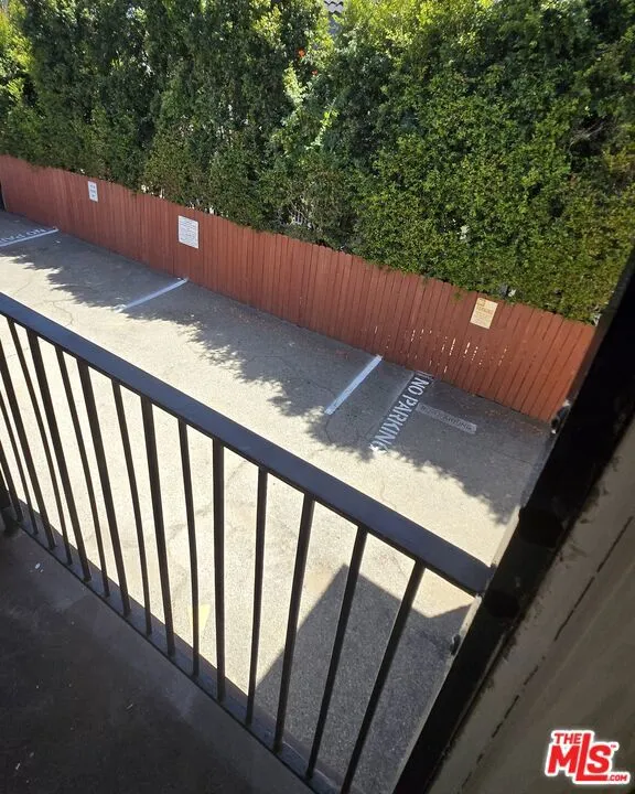 2219 S Crenshaw Boulevard #5 Los Angeles, CA 90016
