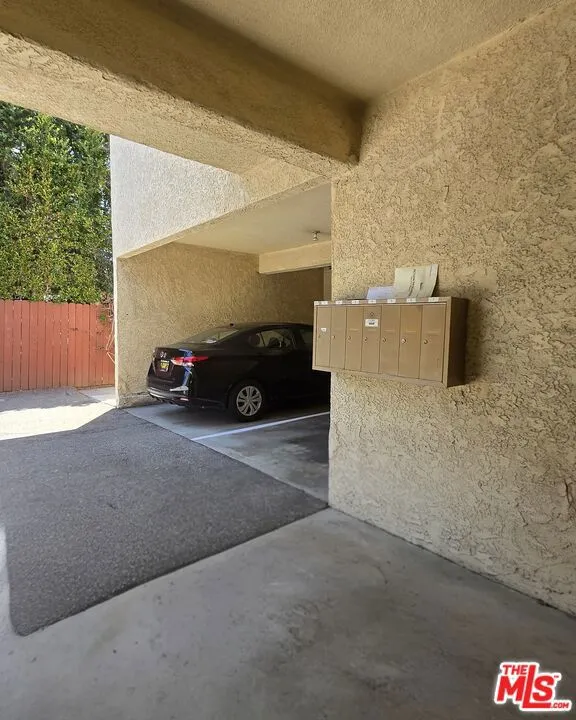 2219 S Crenshaw Boulevard #5 Los Angeles, CA 90016