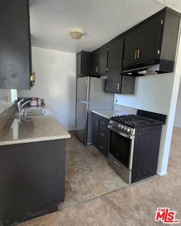2219 S Crenshaw Boulevard #5 Los Angeles, CA 90016