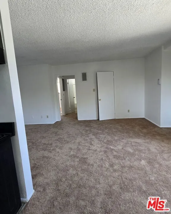 2219 S Crenshaw Boulevard #5 Los Angeles, CA 90016