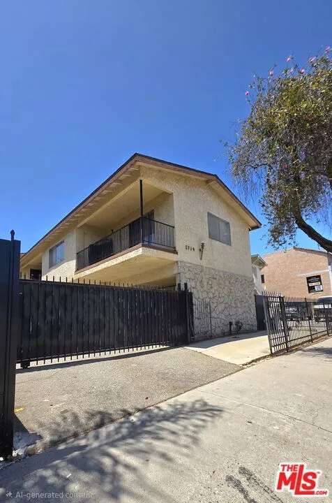 2219 S Crenshaw Boulevard #5 Los Angeles, CA 90016