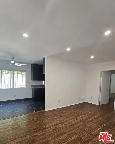 2219 Crenshaw Boulevard #2