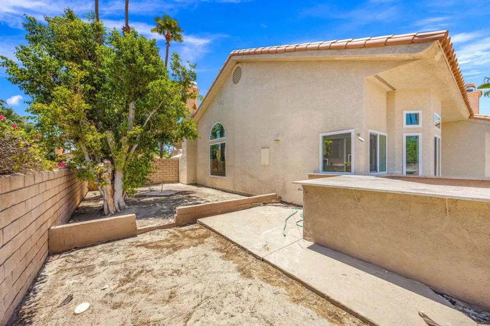340 Augusta Drive Palm Desert, CA 92211