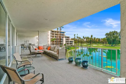 900 Island Drive #313