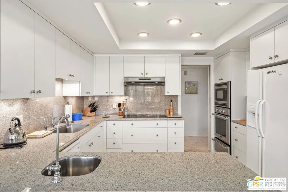 900 Island Drive #313 Rancho Mirage, CA 92270