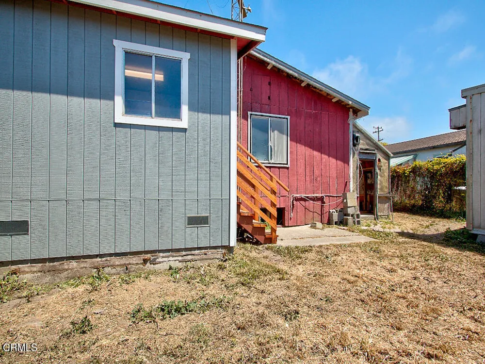 715 West Street Fort Bragg, CA 95437
