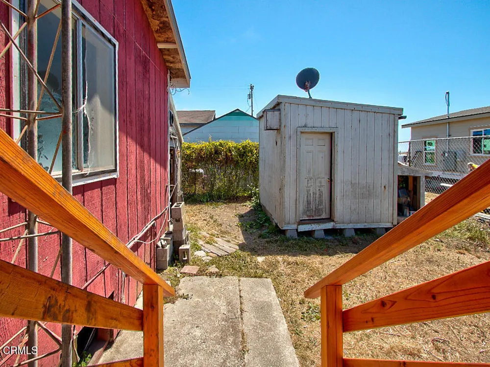 715 West Street Fort Bragg, CA 95437