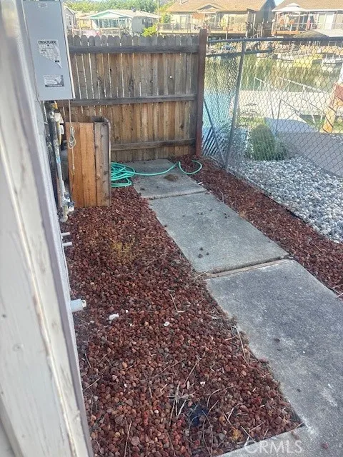 13031 Flying Jib Court Clearlake Oaks, CA 95423