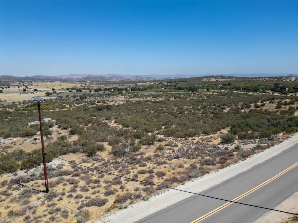 2655 Ribbonwood Road Boulevard, CA 91905