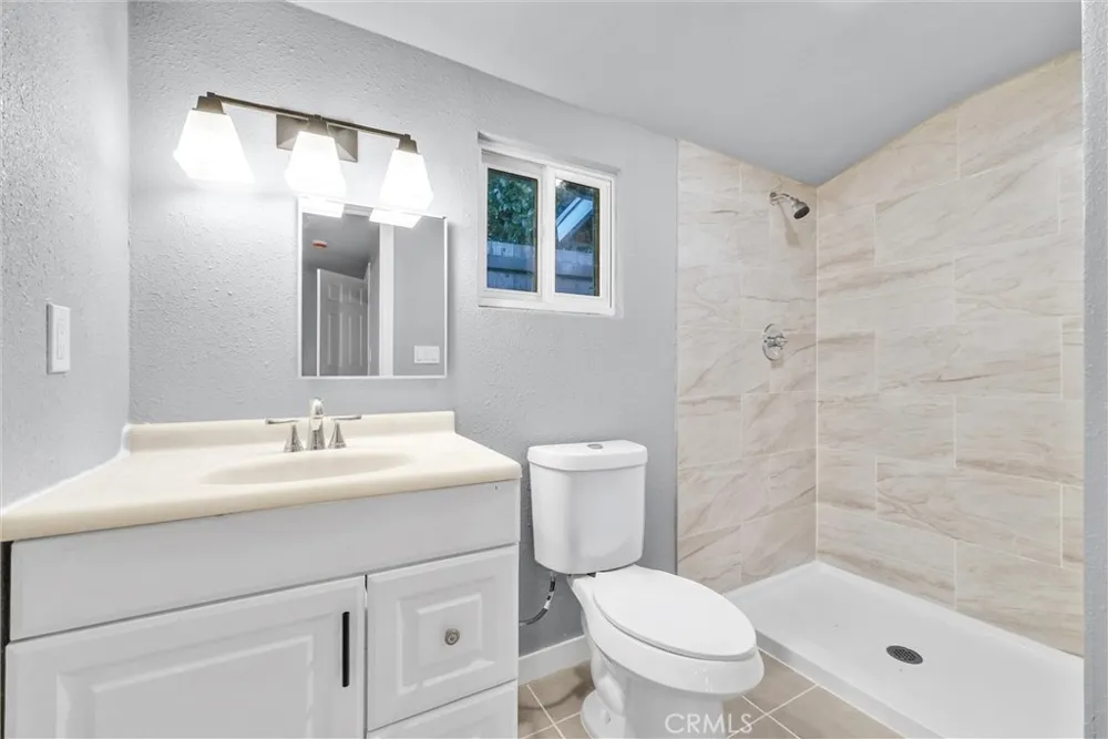 354 E Culver Orange, CA 92866