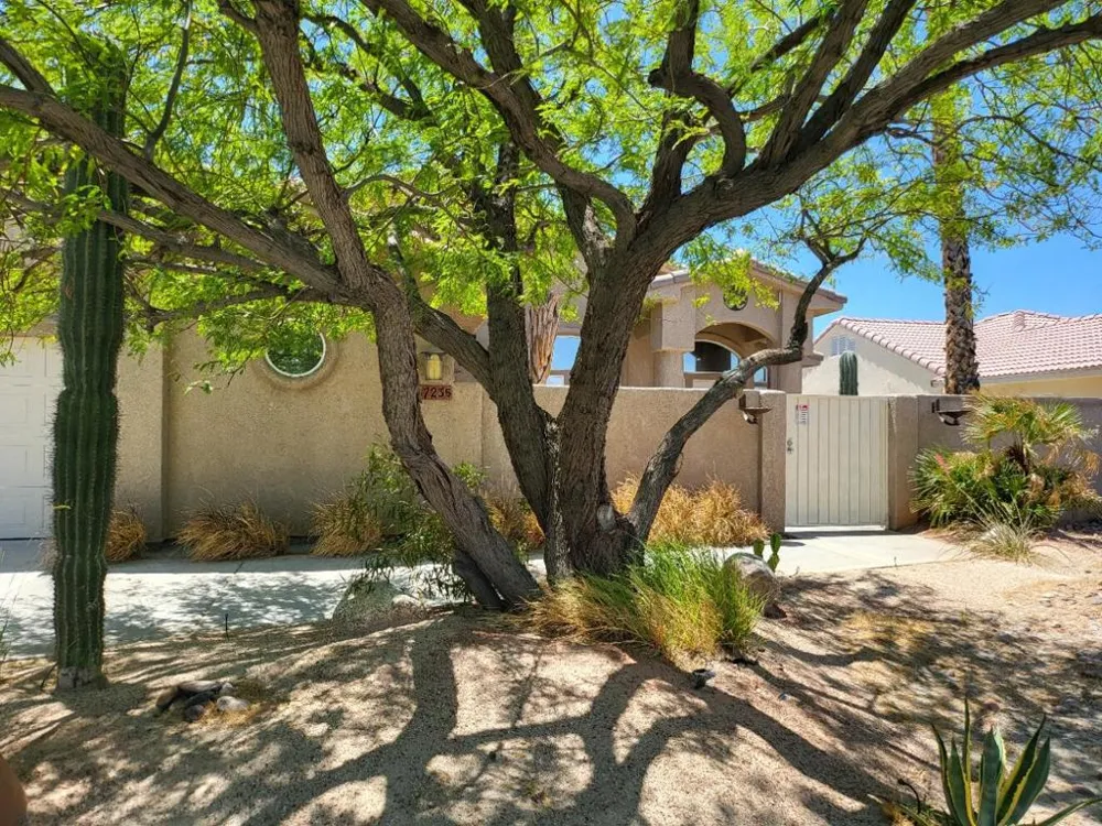 67235 Garbino Road Cathedral City, CA 92234