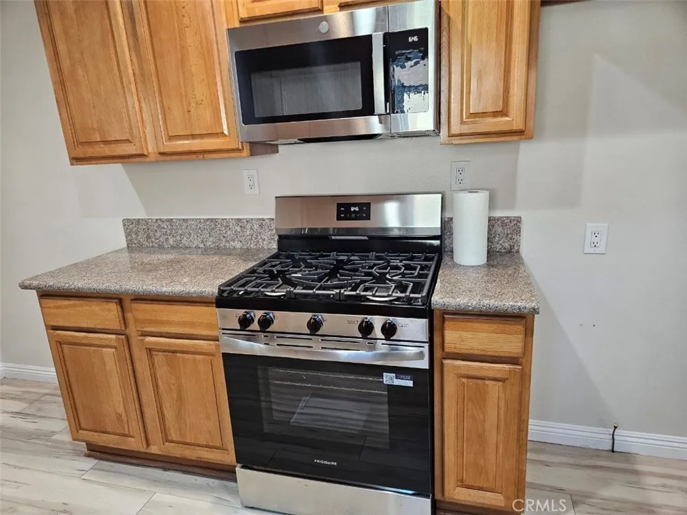 1606 219TH Torrance, CA 90501