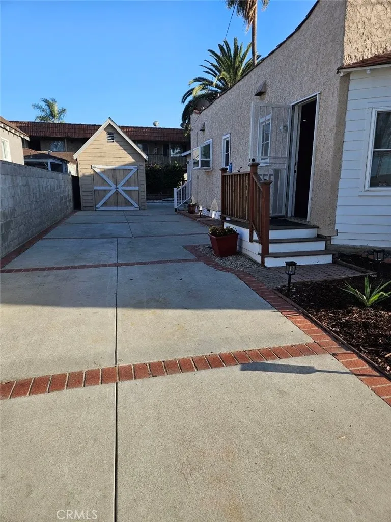 1606 219TH Torrance, CA 90501
