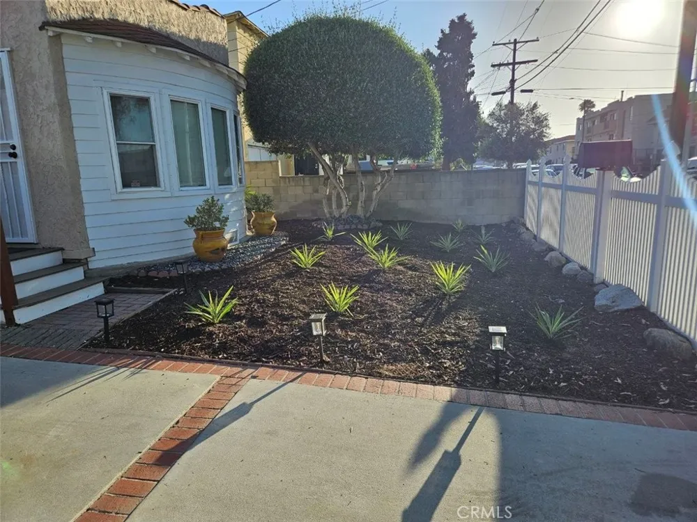 1606 219TH Torrance, CA 90501