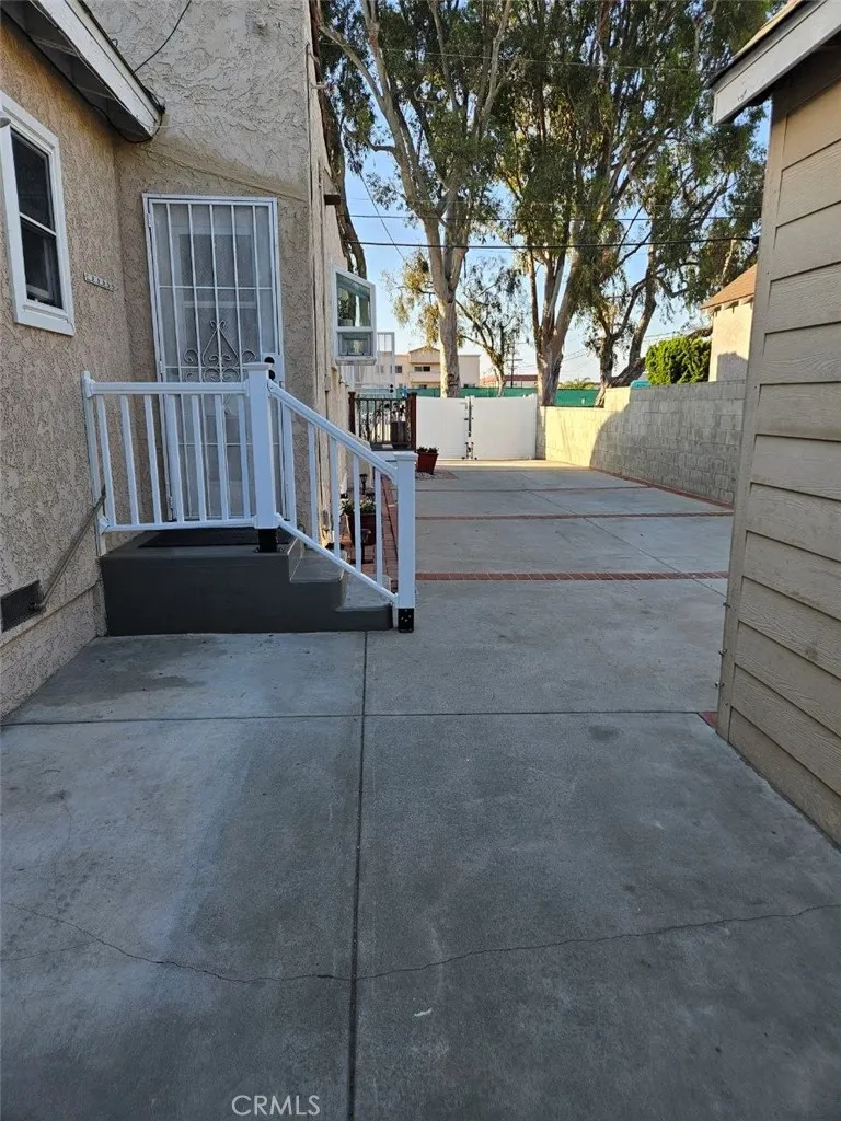 1606 219TH Torrance, CA 90501