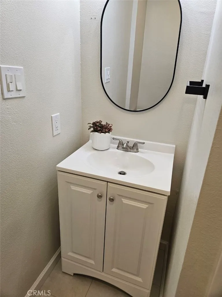 1606 219TH Torrance, CA 90501