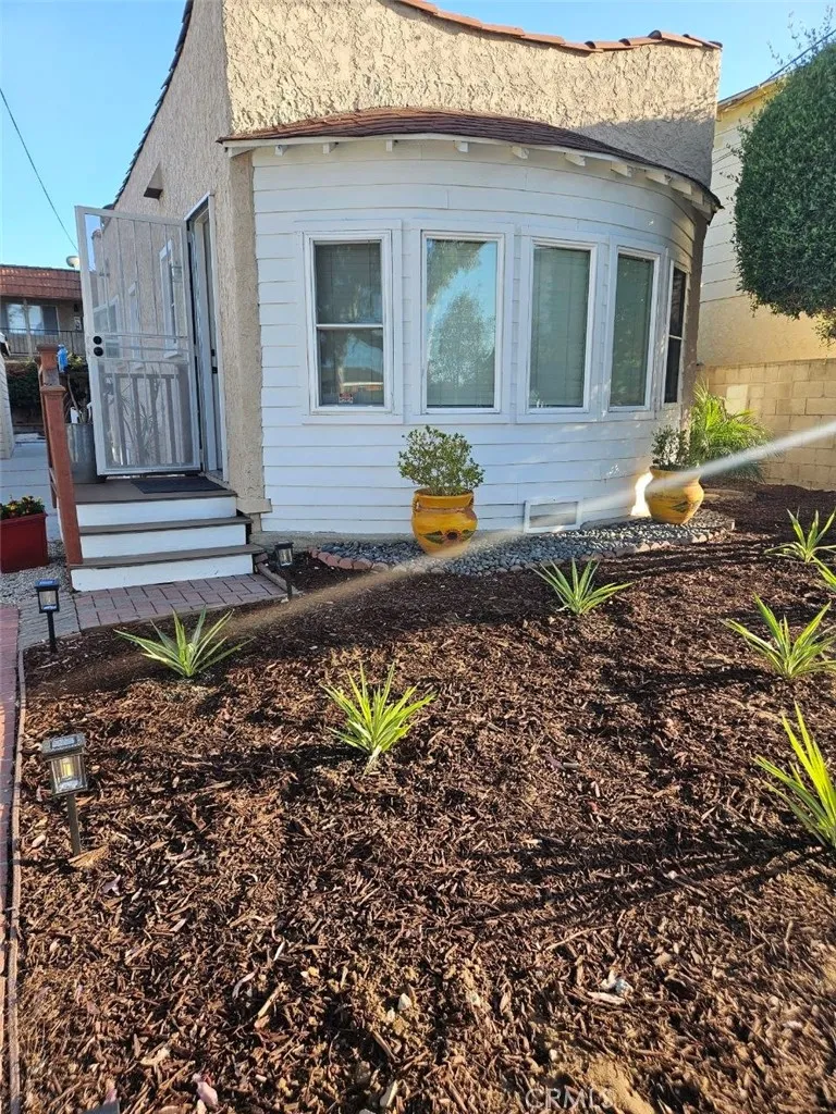 1606 219TH Torrance, CA 90501