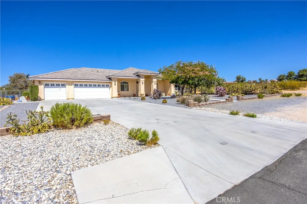 26760 Cinch Helendale, CA 92342