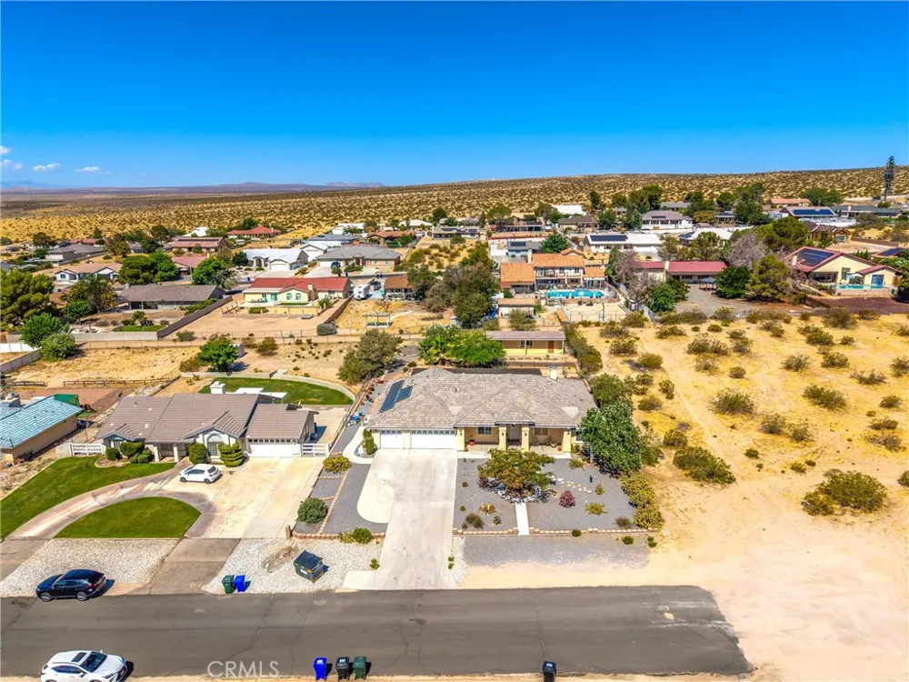 26760 Cinch Helendale, CA 92342