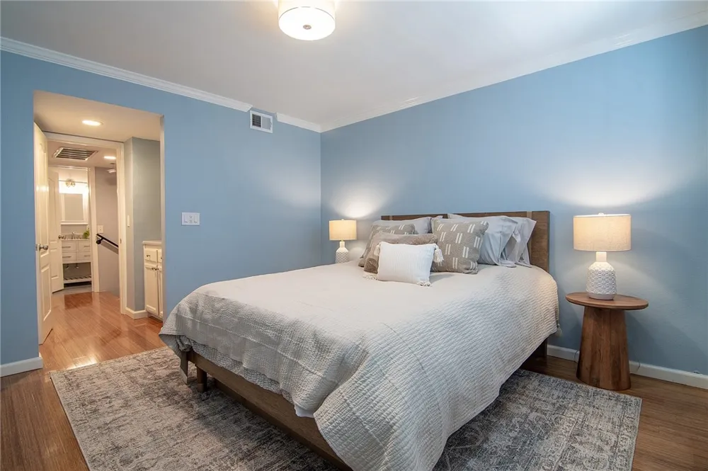 13030 Valleyheart #103 Studio City, CA 91604