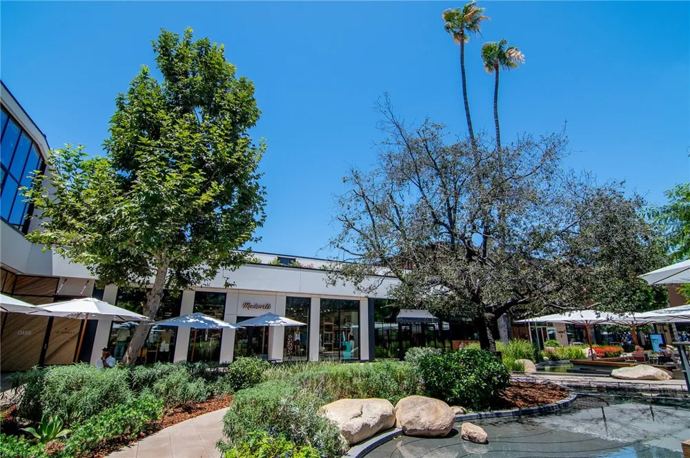 13030 Valleyheart #103 Studio City, CA 91604