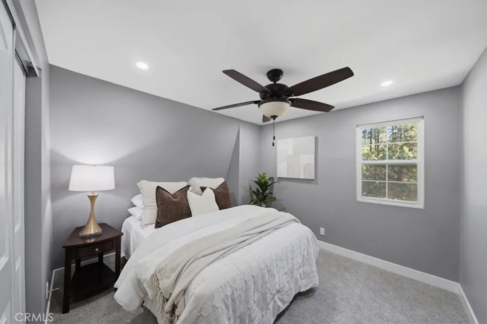 41941 Evergreen Big Bear Lake, CA 92315
