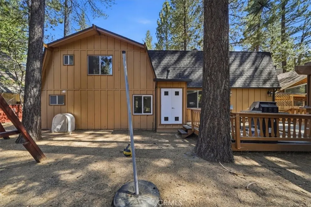 41941 Evergreen Big Bear Lake, CA 92315