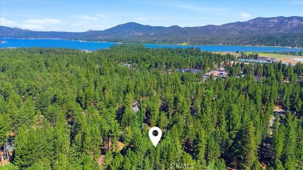 41941 Evergreen Big Bear Lake, CA 92315