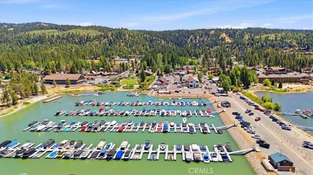 41941 Evergreen Big Bear Lake, CA 92315