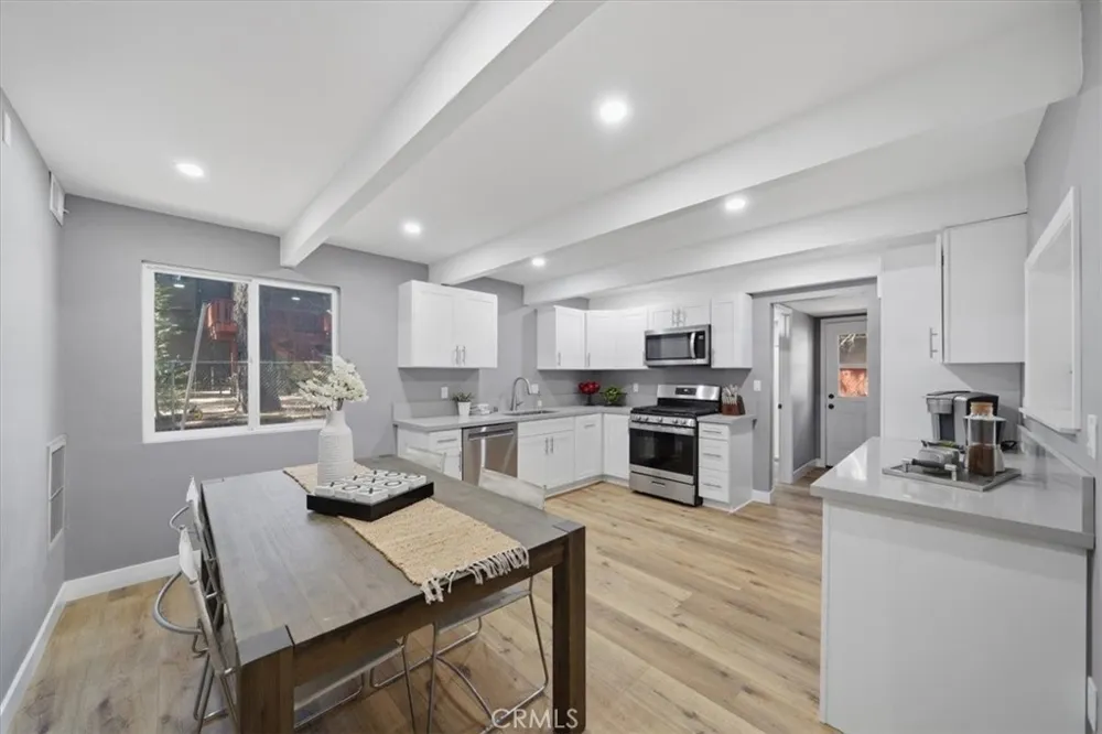 41941 Evergreen Big Bear Lake, CA 92315