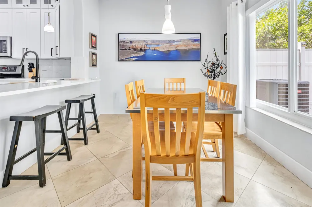 5428 Pointe Villa Drive #E Lighthouse Point, FL 33064