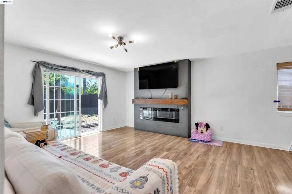 425 E Tabor Ave Fairfield, CA 94533