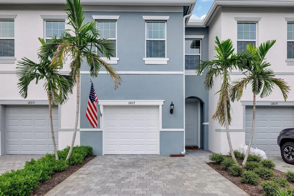 1807 SE Ocean Cove Way Stuart, FL 34996
